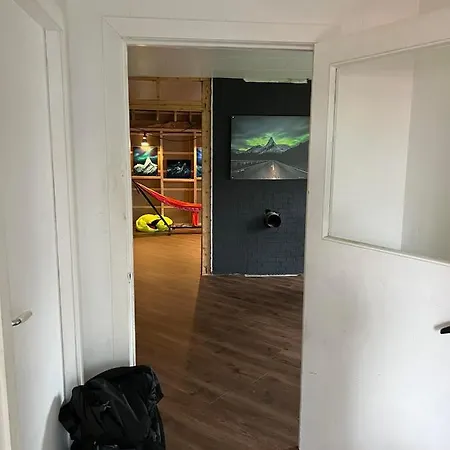 Stetind بيت شباب نارفيك